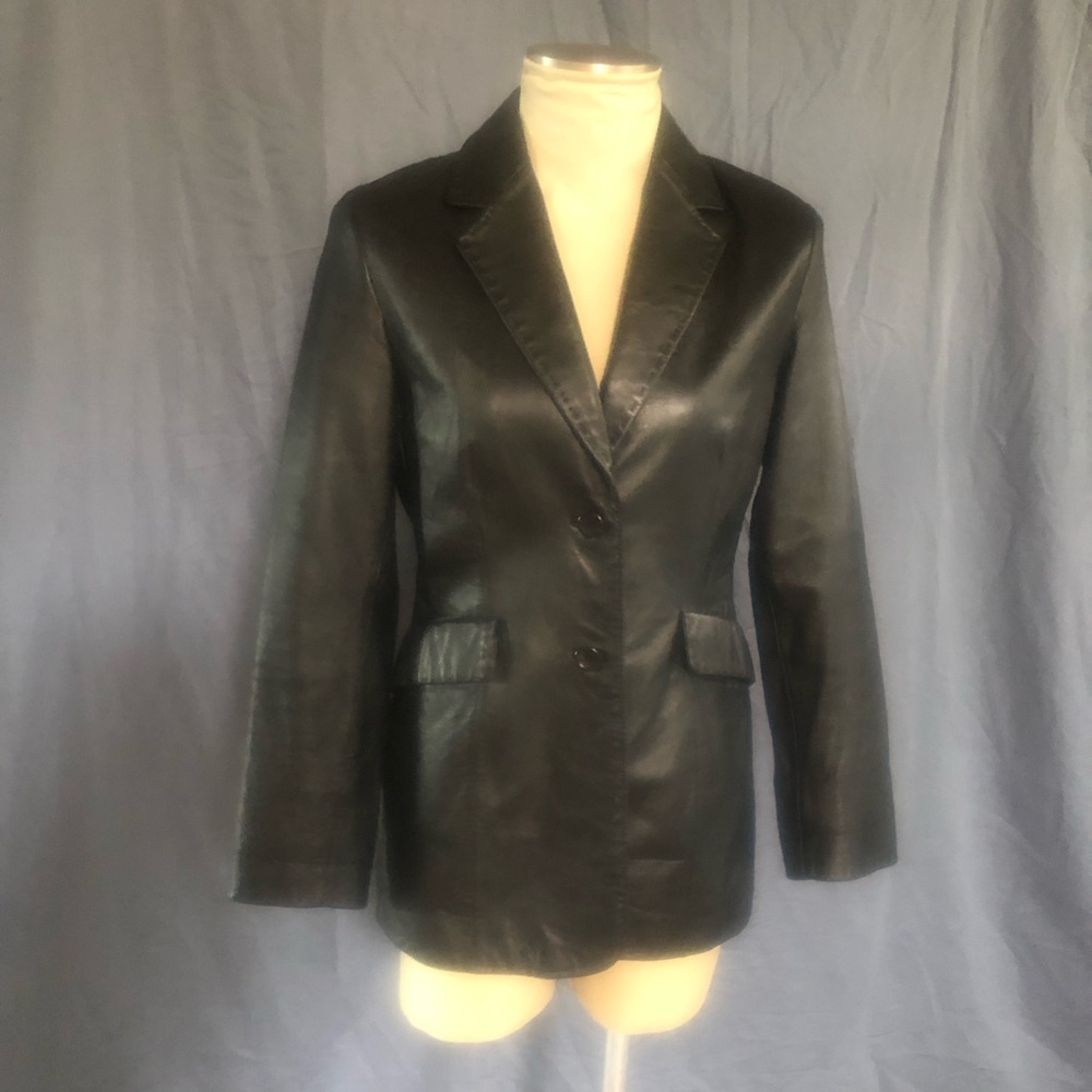 Brooks Black Blazer Sleek Timeless Design